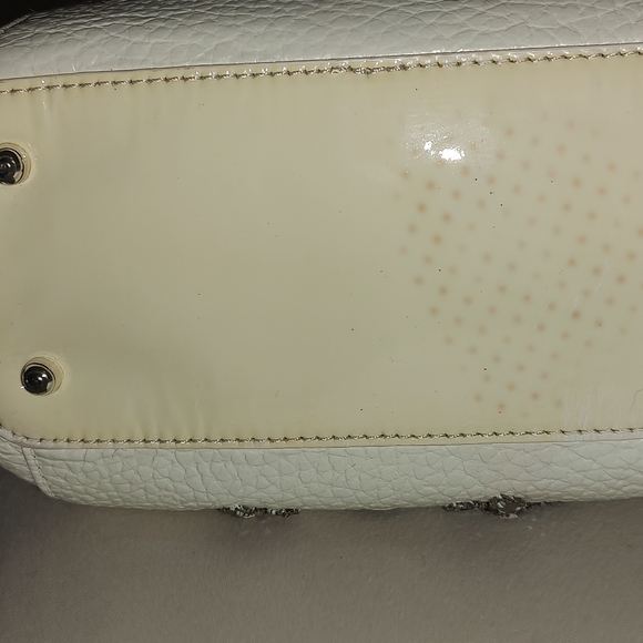 BRIGHTON MASTERPIECE PRINCESSA CZARINA ANJU 3D APPLIQUE JEWELED CROSSBODY - Picture 3 of 6